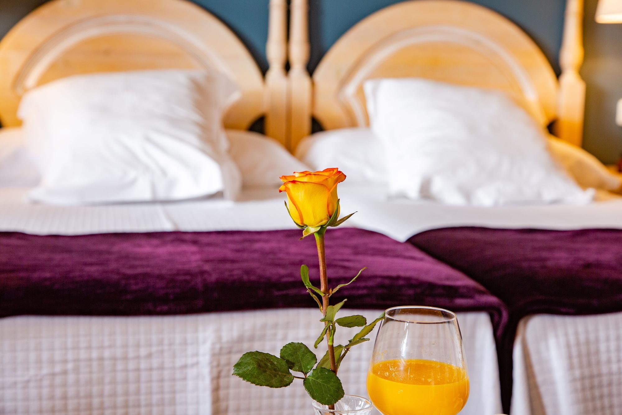 אוביידו Hotel Palacio De La Vinona מראה חיצוני תמונה