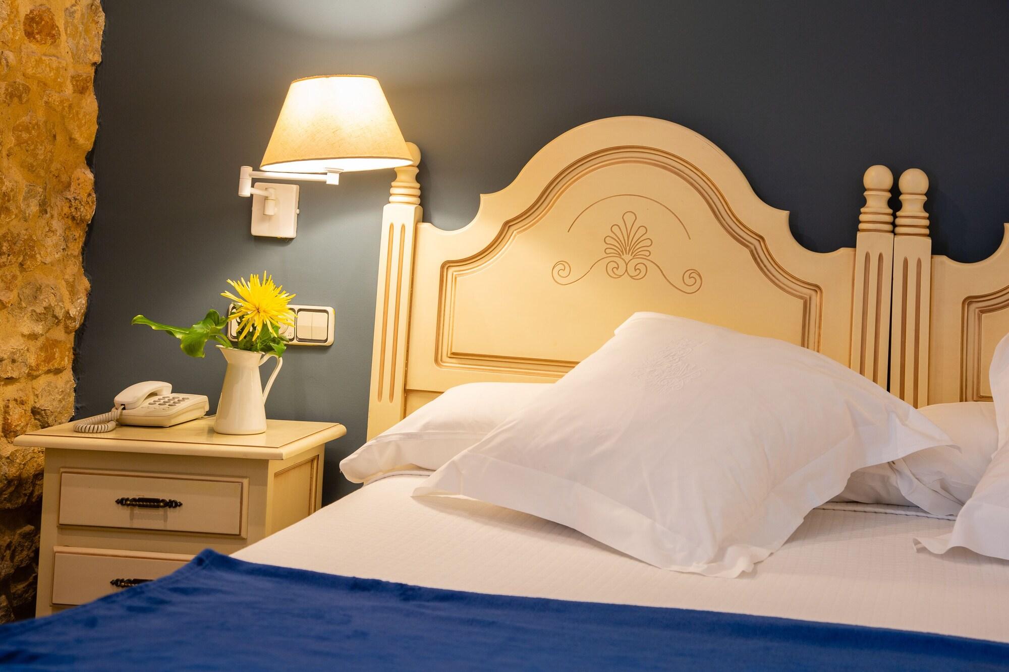 אוביידו Hotel Palacio De La Vinona מראה חיצוני תמונה