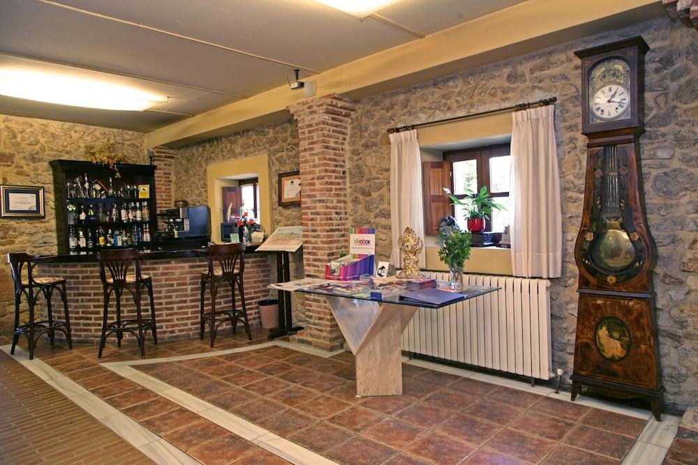 אוביידו Hotel Palacio De La Vinona מראה חיצוני תמונה