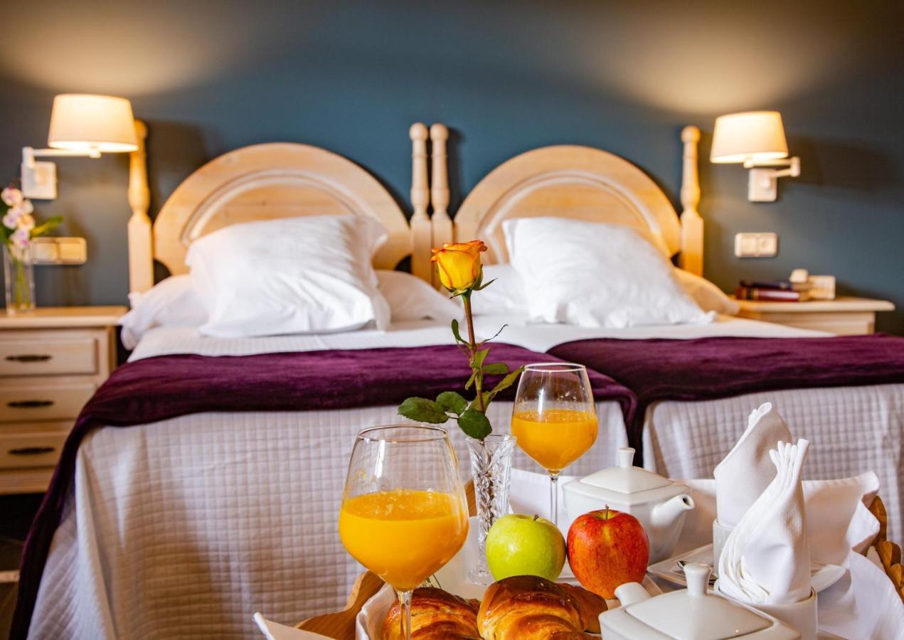 אוביידו Hotel Palacio De La Vinona מראה חיצוני תמונה