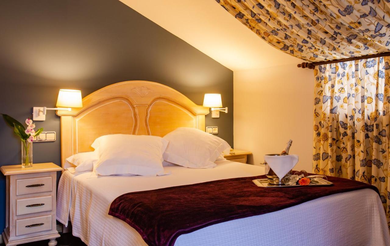 אוביידו Hotel Palacio De La Vinona מראה חיצוני תמונה